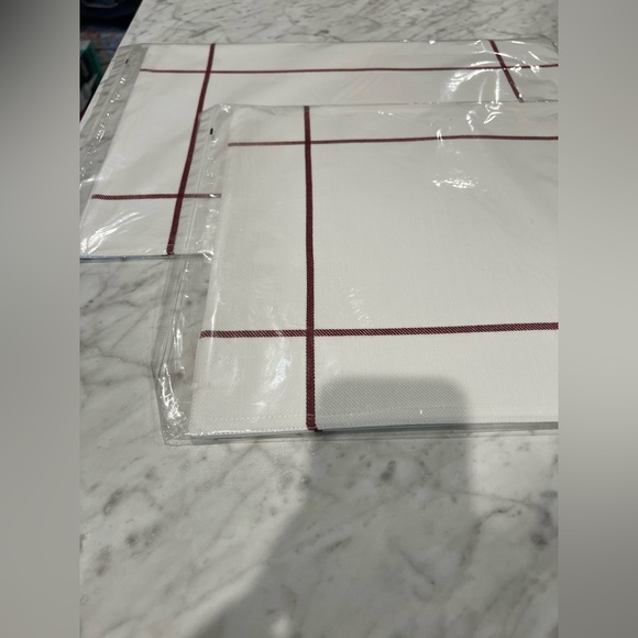 Pampered Chef New Windowpane Placemats- Set of 4 - Picture 2 of 3